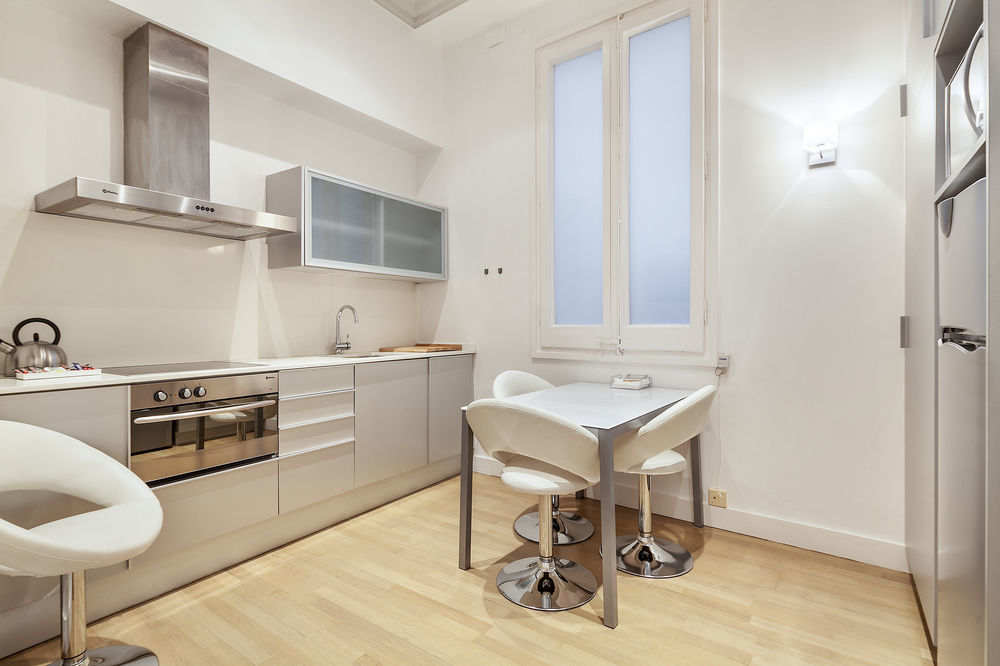 Canela Homes Barcelona Universitat Exterior foto